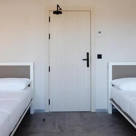 Lamia Bbk Women Hostel-solo Mujeres *