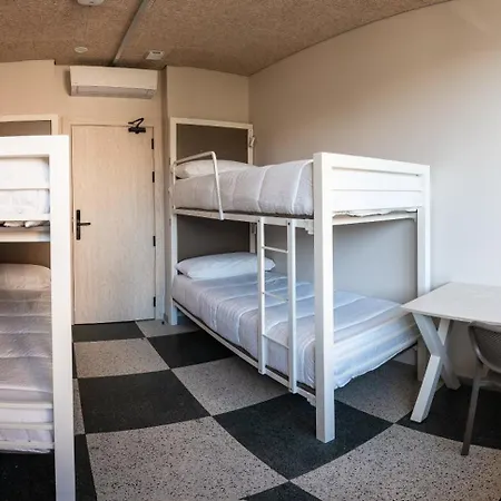 Lamia Bbk Women Hostel-solo Mujeres 빌바오
