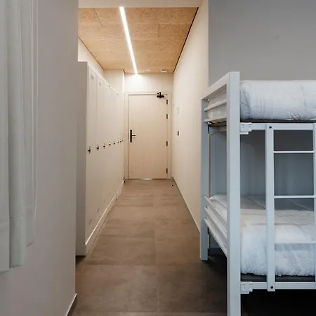 호스텔 Lamia Bbk Women Hostel-solo Mujeres 빌바오