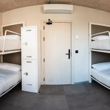 호스텔 Lamia Bbk Women Hostel-solo Mujeres 빌바오