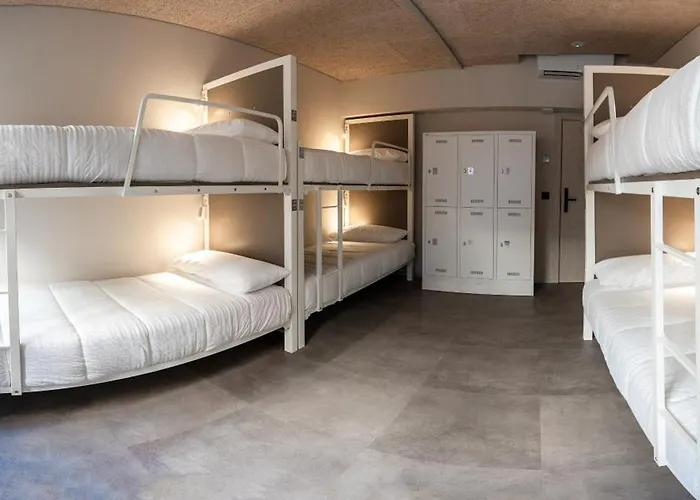 Lamia Bbk Women Hostel-solo Mujeres Vandrerhjem