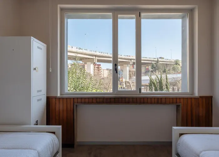 Lamia Bbk Women Hostel-solo Mujeres Hostel Bilbao