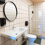Lamia Bbk Women Hostel-solo Mujeres Albergue *