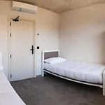 Lamia Bbk Women Hostel-solo Mujeres *