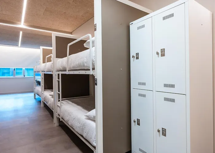 Vandrerhjem Lamia Bbk Women Hostel-solo Mujeres Bilbao